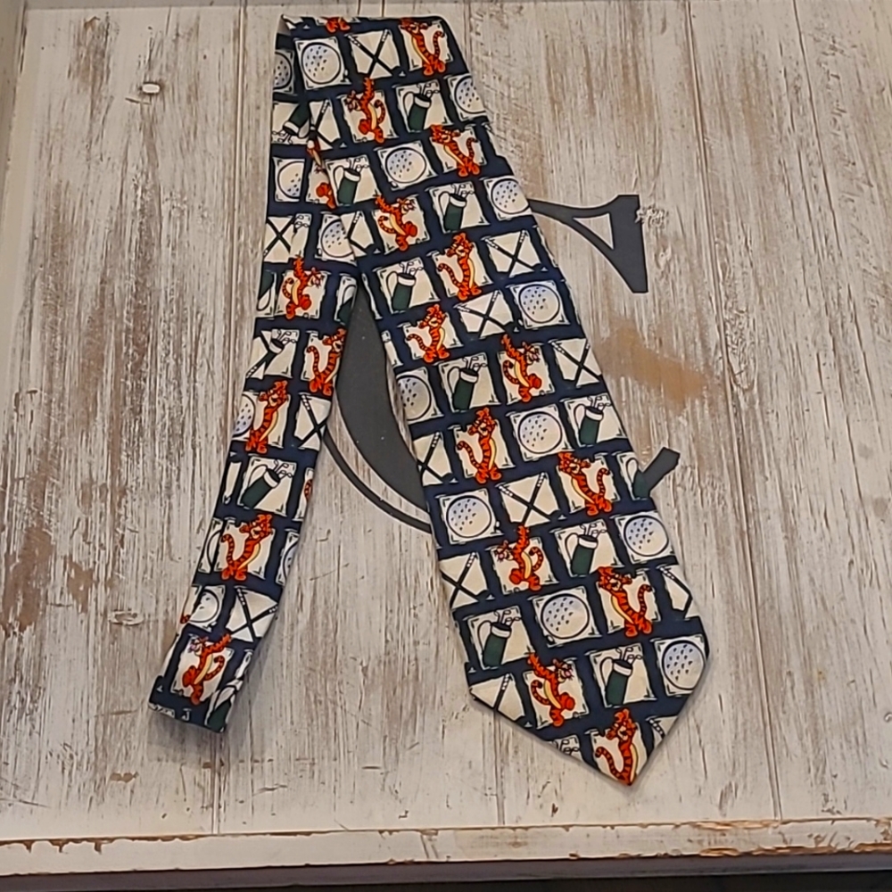 Tigger golf tie from Disney